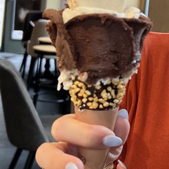 Amorino - Ice Cream & Frozen Yogurt Near Me - Prague, Puerto Rico
