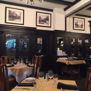 Hôtel Clarendon - More dining room - Hotels Near Me - Quebec City, Quebec Hôtel Clarendon - More dining room - Hotels Near Me - Quebec City, Quebec