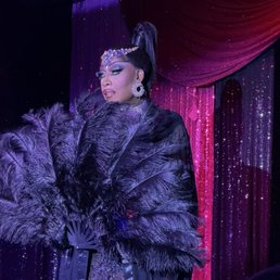 A QUEEN at Hamburger Mary's A QUEEN at Hamburger Mary's