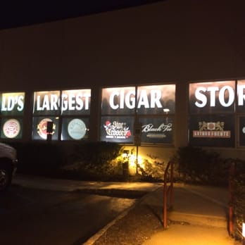Casa de Montecristo - Worlds largest! - Tobacco Shops Near Me - Whippany, New Jersey