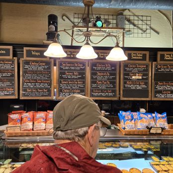 Mariposa Market Stores - Bakeries Near Me - Orillia, Ontario