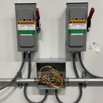 Lams Handyman Services - Electrical Disconnect troubleshooting . - Electricians Near Me - Stockton, California Lams Handyman Services - Electrical Disconnect troubleshooting . - Electricians Near Me - Stockton, California