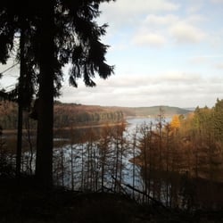 Café-Restaurant Vedder - Versetalsperre Wanderweg nach Nieder Holte