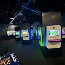 Retrocade Bartlesville - Game area