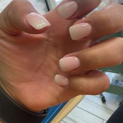 V Pedicure and Spa - Manicure :)