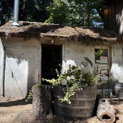 McMenamins Little White Shed - It's so cute!