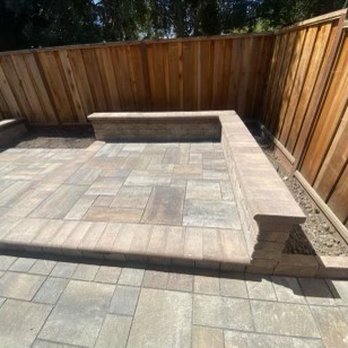 System Pavers - Raised patio with planting area - Masonry/Concrete Near Me - Napa, California System Pavers - Raised patio with planting area - Masonry/Concrete Near Me - Napa, California