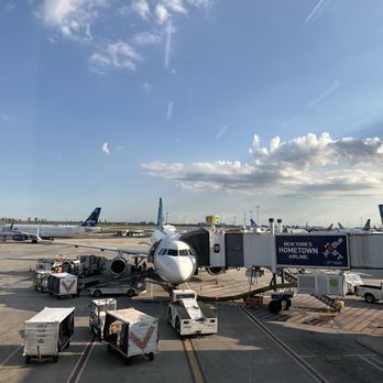 JetBlue Airways - Airlines Near Me - Jamaica, New York JetBlue Airways - Airlines Near Me - Jamaica, New York