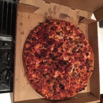 MrJims.Pizza - More burnt greasy pizza that took me 1 hour and 55 minutes to get - Pizza Near Me - Midlothian, Texas