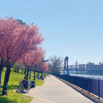 Rainey Park - Parks Near Me - Astoria, New York