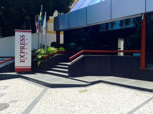 Express Hotel by null