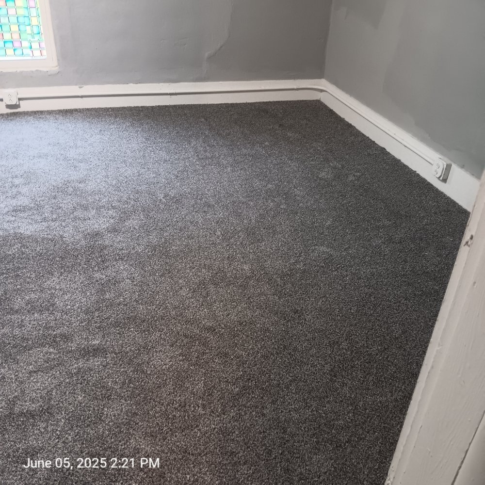 Slide of Reneau's Remodeling