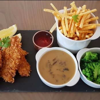 Qatar Airways - Lunch, Harvest restaurant - Airlines Near Me - Queens, New York Qatar Airways - Lunch, Harvest restaurant - Airlines Near Me - Queens, New York