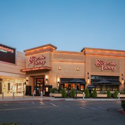 Mershops - Make a day of it with shopping, dining, and entertainment all in one place.