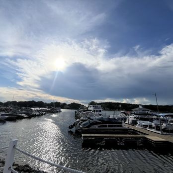 The Carolina Grace Lake Norman - Venues & Event Spaces Near Me - Cornelius, North Carolina The Carolina Grace Lake Norman - Venues & Event Spaces Near Me - Cornelius, North Carolina