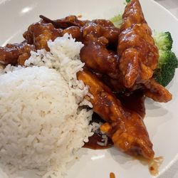 Bill & Harry's Chinese Cuisine - General Tso Chicken