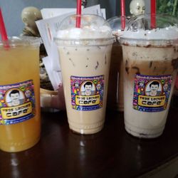 Tres Leches Café