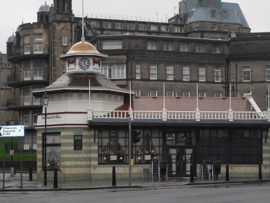 Battlefield Rest by null