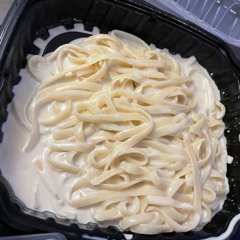 Johnny's Kitchen & Tap - Fettuccine Alfredo w/ Mary V chicken But it didn't came with that chicken. This is it just sauce and pasta. - Barbeque Near Me - Glenview, Illinois Johnny's Kitchen & Tap - Fettuccine Alfredo w/ Mary V chicken But it didn't came with that chicken. This is it just sauce and pasta. - Barbeque Near Me - Glenview, Illinois
