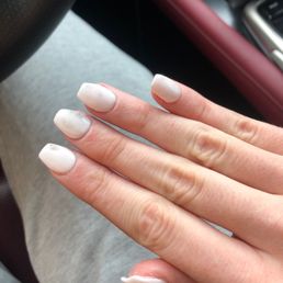 Filed my skin so much that they are dry and peeling + let me leave with wet nails Filed my skin so much that they are dry and peeling + let me leave with wet nails