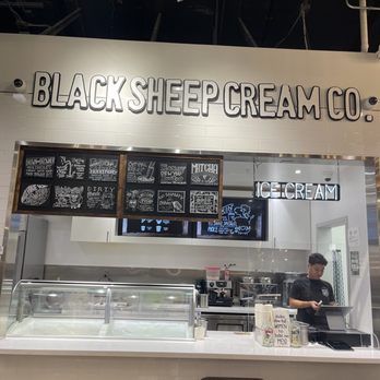 H Mart - Kaka’ako - Grocery Near Me - Honolulu, Hawaii