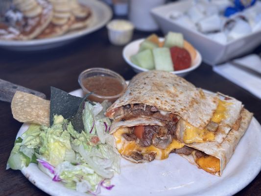 Foxy's Restaurant by null