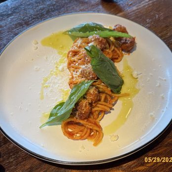Plane & Level Coastal - Wine Bars Near Me - Fairhope, Alabama Plane & Level Coastal - Wine Bars Near Me - Fairhope, Alabama