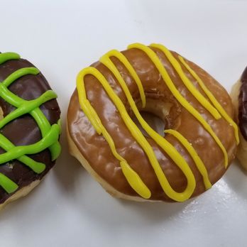 J&J Donuts - If called in a couple days in advance, custom topping options are available. - Desserts Near Me - Suwanee, Georgia J&J Donuts - If called in a couple days in advance, custom topping options are available. - Desserts Near Me - Suwanee, Georgia