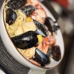 LOCAL 02045 - Seafood pasta ; can't remember name