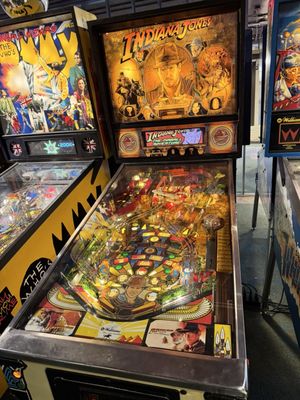 Roanoke Pinball Museum by null