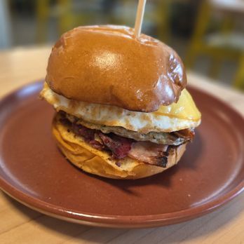 CRU PVD Kitchen & Bar - The Big Dean - Breakfast & Brunch Near Me - Providence, Rhode Island