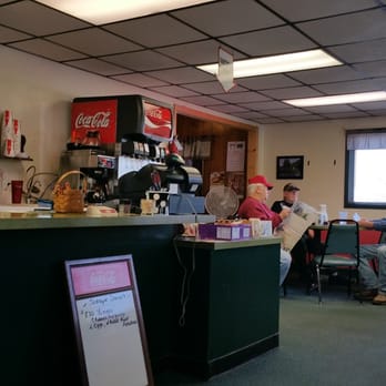 Farmhouse Diner - Diners Near Me - Shelbyville, Indiana Farmhouse Diner - Diners Near Me - Shelbyville, Indiana
