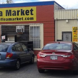 Elvis Presley Flea Market & Antique Mini-Mall - Flea Market front