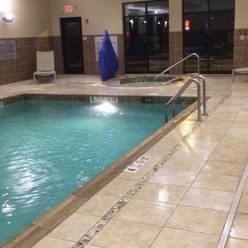 Hampton Inn Brockport - Hotels Near Me - Brockport, New York