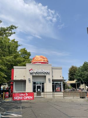 Jollibee by null