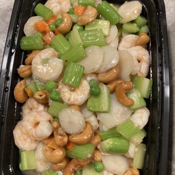 Golden City Restaurant - Cashew Shrimp - Chinese Near Me - Vancouver, Washington