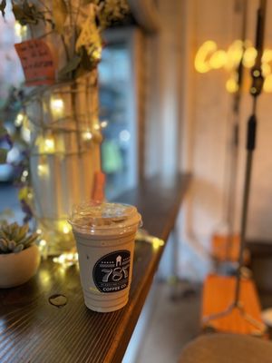 787 Coffee by null