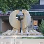 Photo of Betonbrunnen am Neustädter Markt