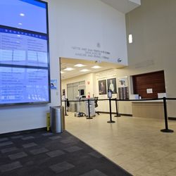 Mount Sinai Medical Center - Security line