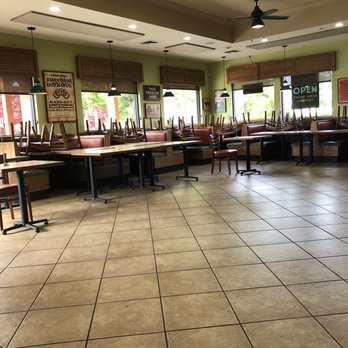 Farmer Boys - Dining area due to Social distancing - Burgers Near Me - Clovis, California