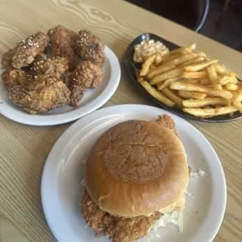 Cluck Shack - Soy garlic wings, chicken sandwich, fries - Asian Fusion Near Me - San Fernando Valley, California