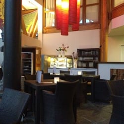 Lovina Bistro