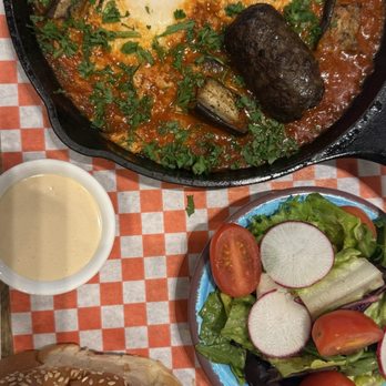Cafe Landwer - Yonge & Bloor - Sinia Shakshuka - Breakfast & Brunch Near Me - Toronto, Ontario