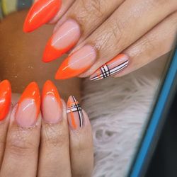Mindy Nails