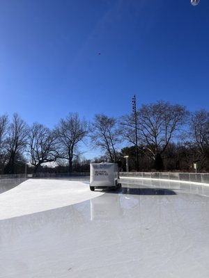 LeFrak Center at Lakeside by null
