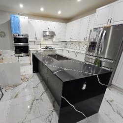 Wali Kitchens and Baths - Photo