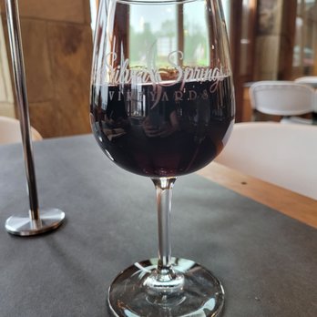 Silver Springs Vineyards - Red blend - Wineries Near Me - Riceville, Tennessee Silver Springs Vineyards - Red blend - Wineries Near Me - Riceville, Tennessee