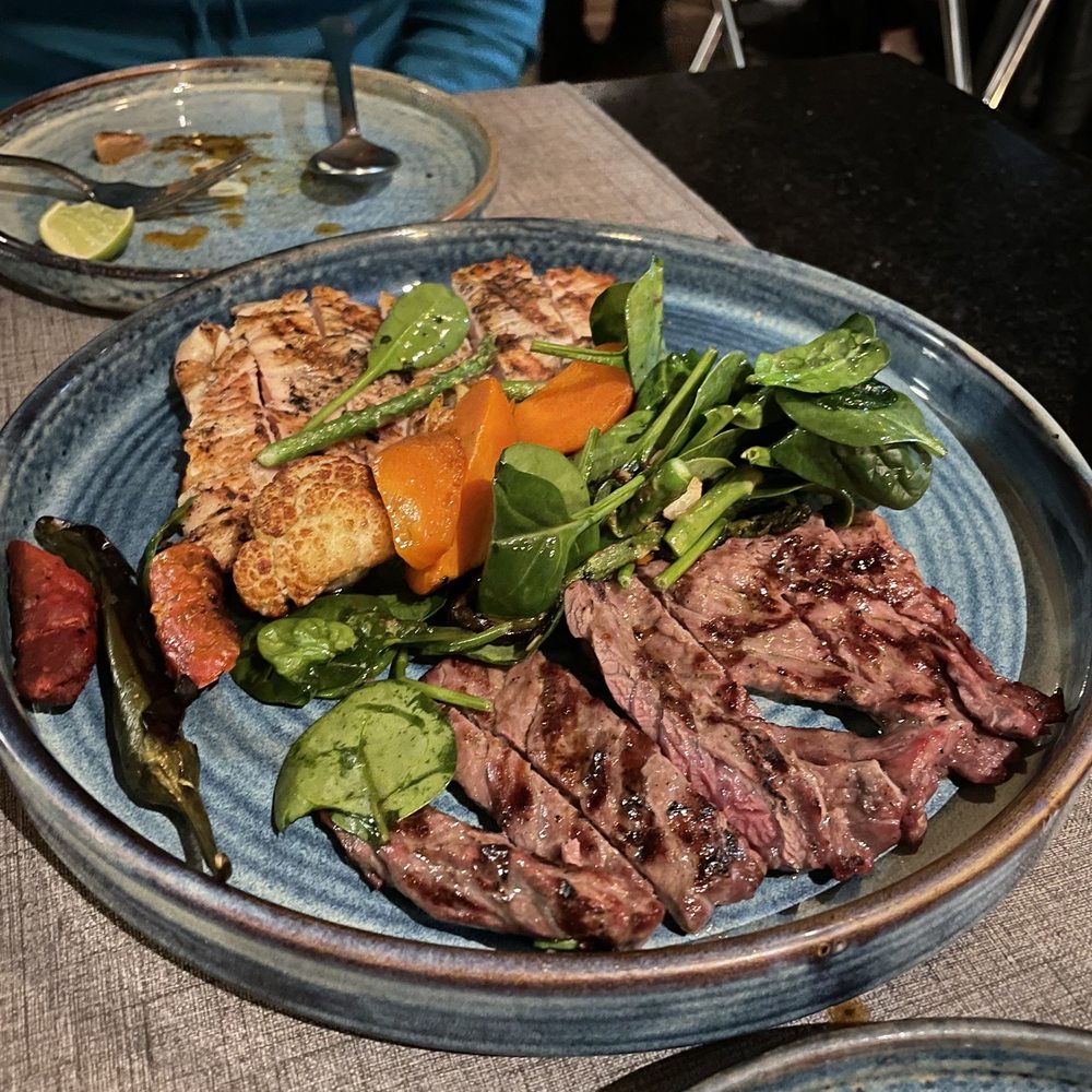 Marenca - Grilled chicken and beef plate, $20, delicious, would get again. - Breakfast & Brunch Near Me - Tijuana, BCN Marenca - Grilled chicken and beef plate, $20, delicious, would get again. - Breakfast & Brunch Near Me - Tijuana, BCN