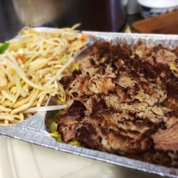 Choi Man Imbiss - My favorite! Babi Pangnang, meat with fried noodles for €6,10 only!!!! Nr 32.