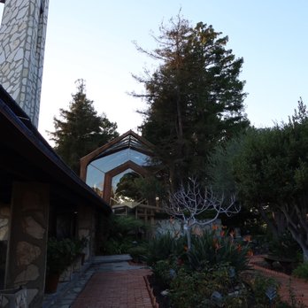 Wayfarers Chapel - Glass church - Churches Near Me - Rancho Palos Verdes, California Wayfarers Chapel - Glass church - Churches Near Me - Rancho Palos Verdes, California